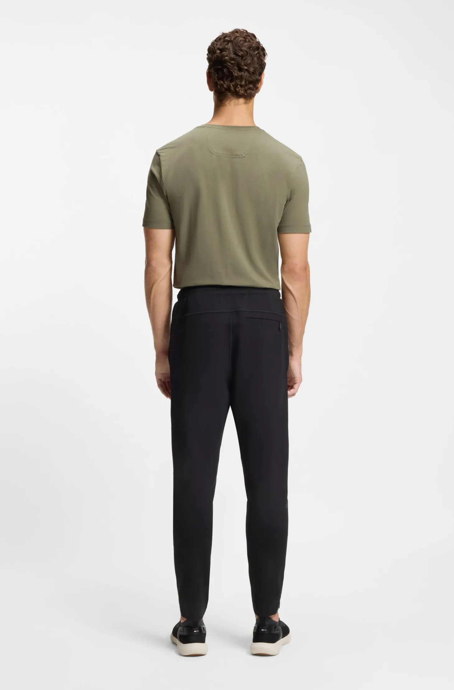 Active Quick-dry trousers with reflective branding