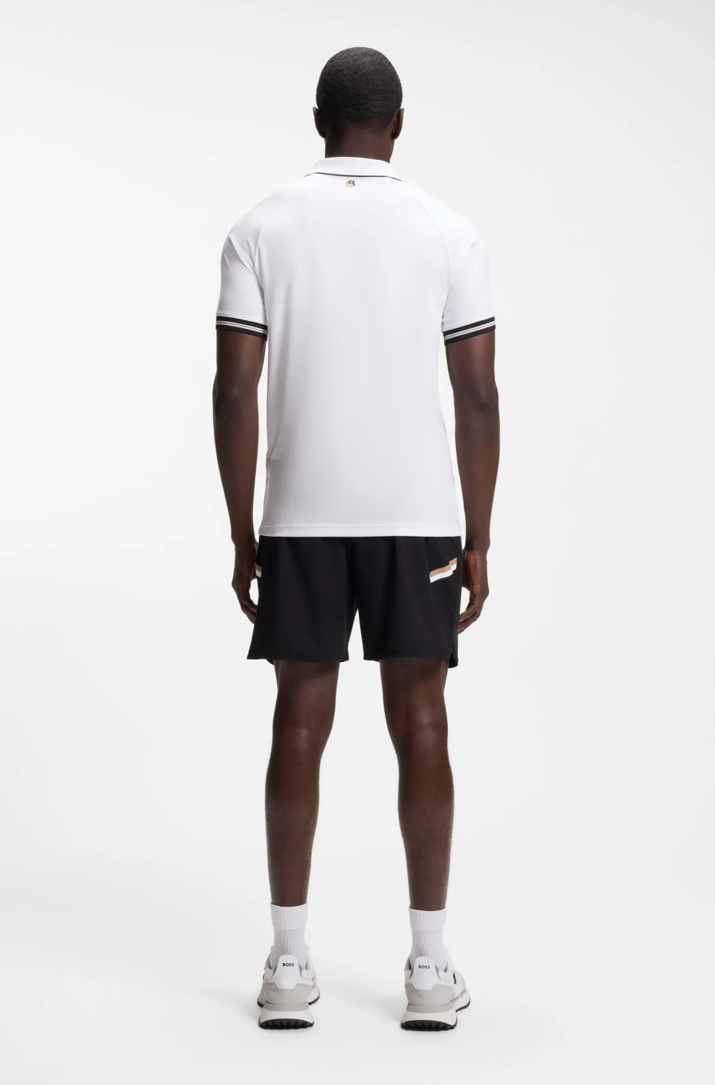 Active slim-fit polo shirt with moisture management
