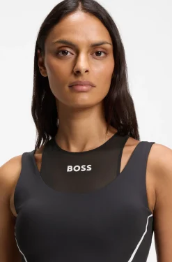 Active sports bra with mesh insert