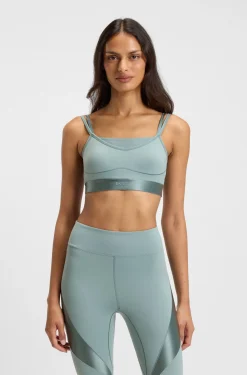 Active sports top with mesh insert