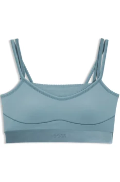 Active sports top with mesh insert