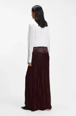 Asymmetric maxi skirt in satin with crinkle texture