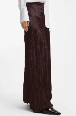 Asymmetric maxi skirt in satin with crinkle texture