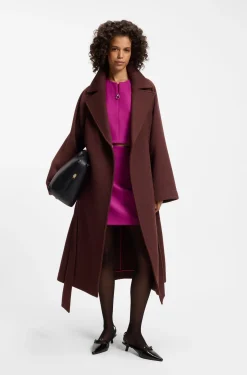 Belted coat in a wool blend