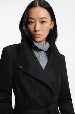 Belted formal coat in virgin wool and cashmere