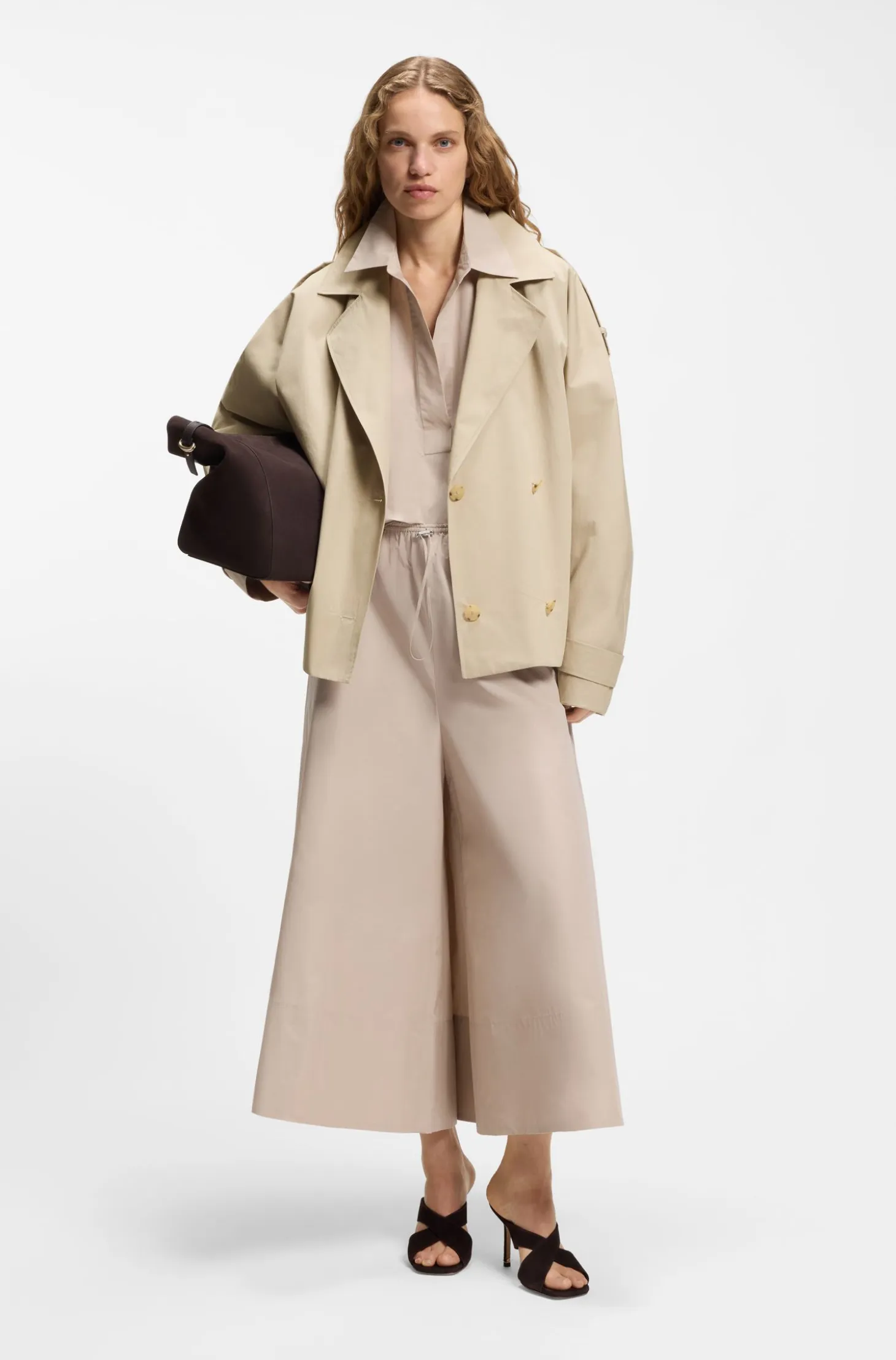 Belted short coat in cotton poplin