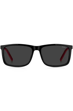 Black sunglasses with two-tone temples