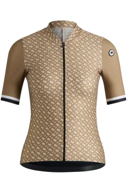 BOSS x ASSOS training jersey with stretchable secure rear pockets