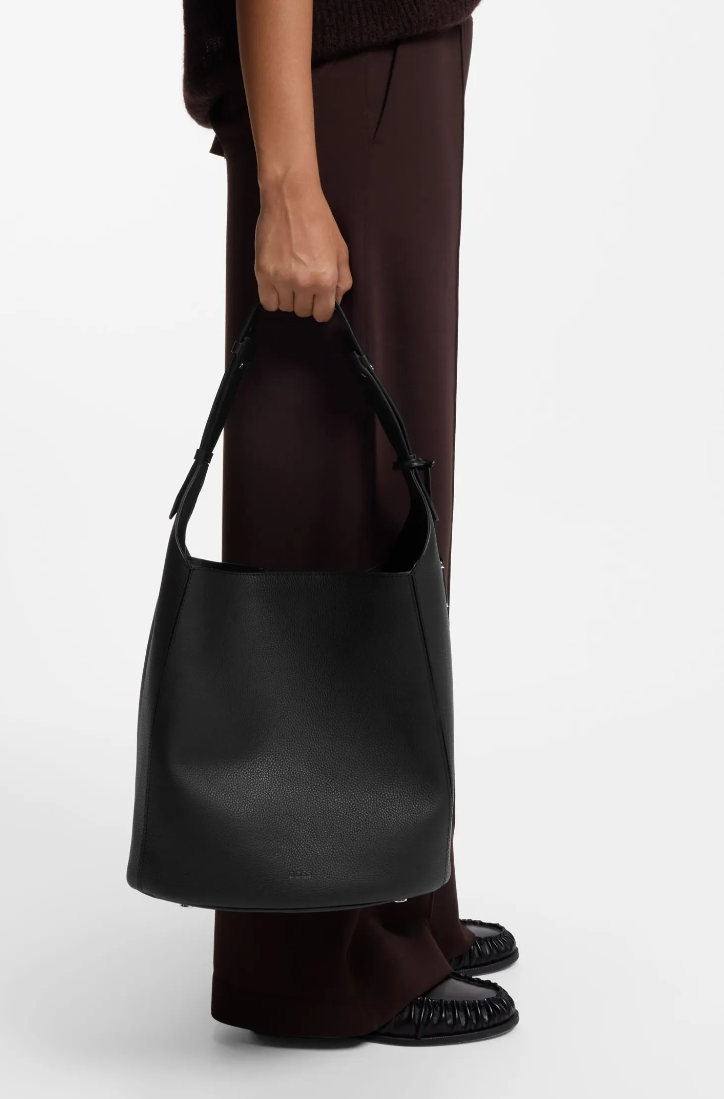 Bucket bag in leather with Double-B-monogram plaque