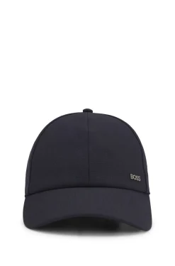 Cap in virgin wool with logo trim