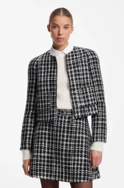 Checked boucle jacket with A-line cut