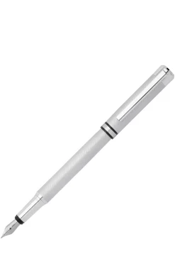 Chrome fountain pen with engraved pattern