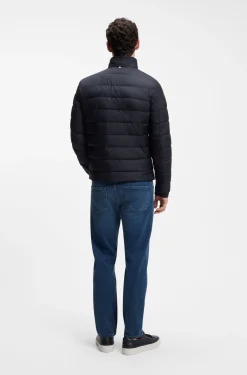 Classic padded jacket with a zip closure