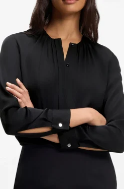 Collarless regular-fit blouse in stretch silk
