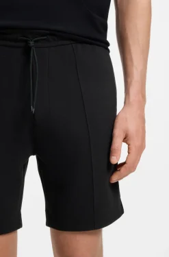 Cotton-blend shorts with piped trims