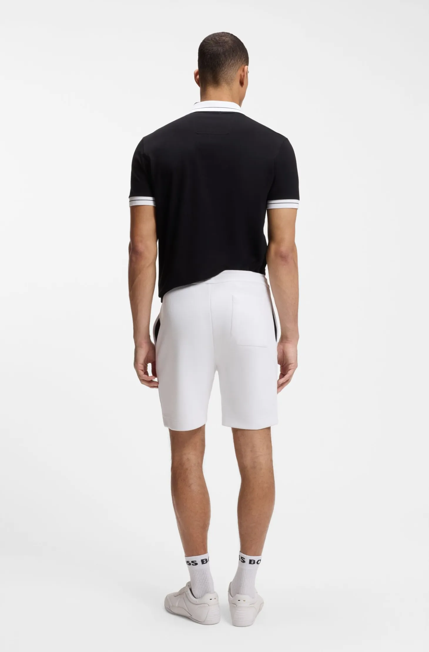 Cotton-blend shorts with piped trims