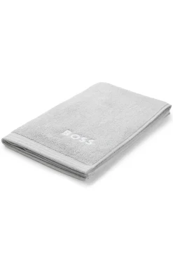 Cotton guest towel with contrast embroidered logo