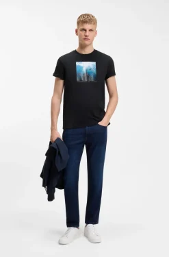Cotton-jersey T-shirt with printed artwork