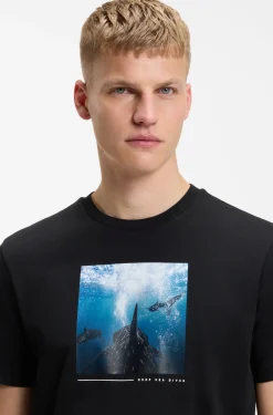 Cotton-jersey T-shirt with printed artwork