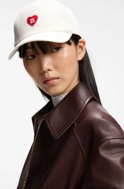 Cotton-twill cap with heart branding