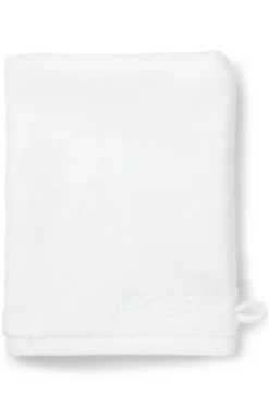 Cotton wash mitt with contrast embroidered logo