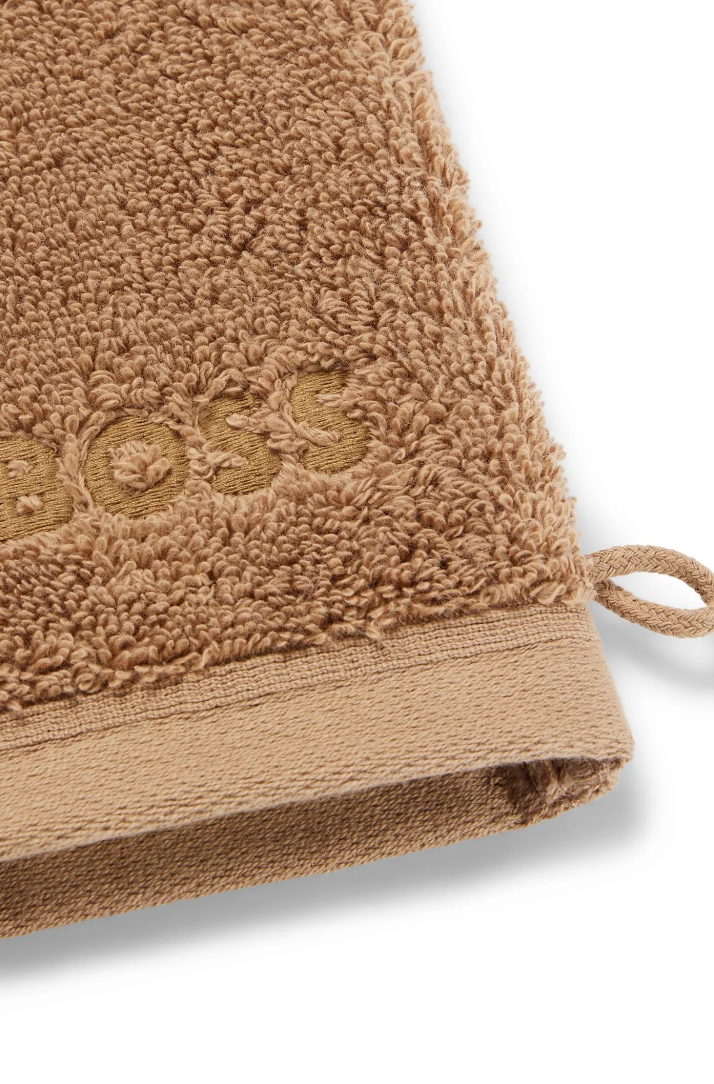 Cotton wash mitt with embroidered logo