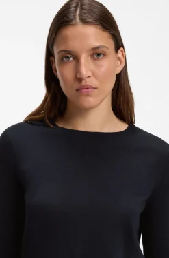 Crew-neck sweater in extra-fine merino wool