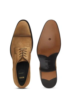Derby shoes in suede with stitched details