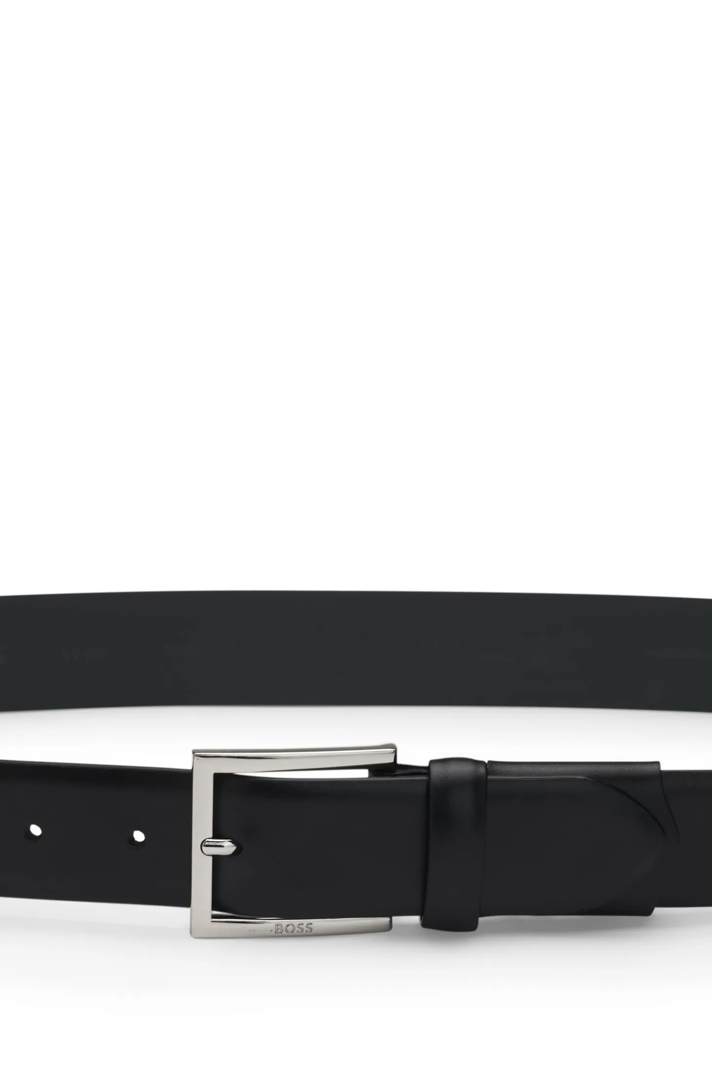 Dressletic leather belt with concealed elasticated section