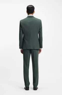 Easy-care suit in stretch cloth with wool