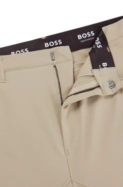 Equestrian full-grip breeches in power-sport fabric