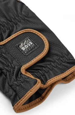 Equestrian riding gloves in faux leather
