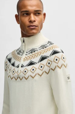 Equestrian troyer sweater with knitted pattern