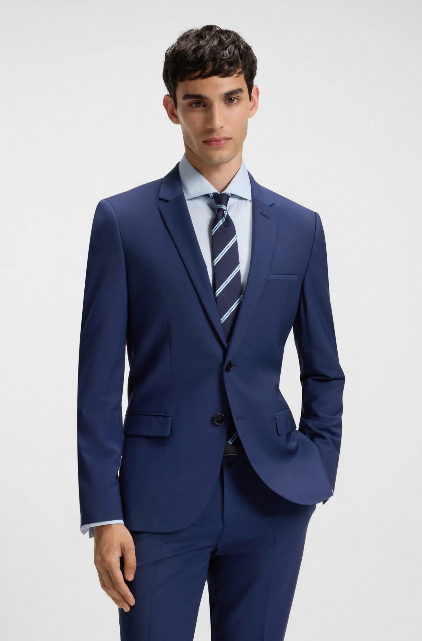 Extra-slim-fit suit in a wool blend