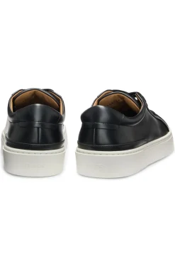 Gary trainers with leather uppers