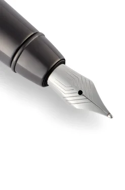 Gunmetal-plated fountain pen with textured-leather cap