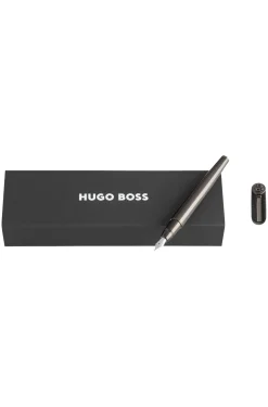 Gunmetal-plated fountain pen with textured-leather cap