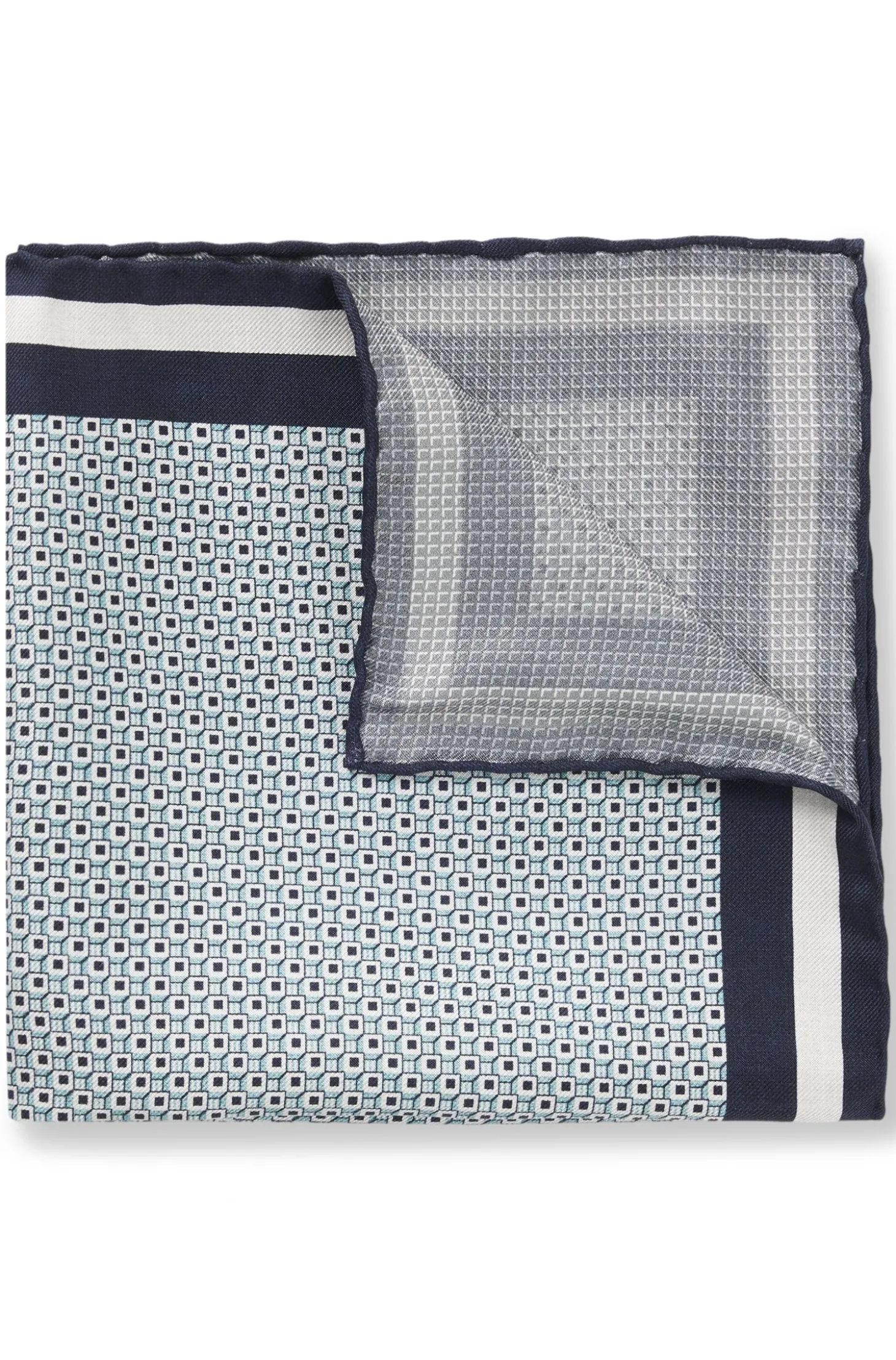 Hand-made pocket square in silk