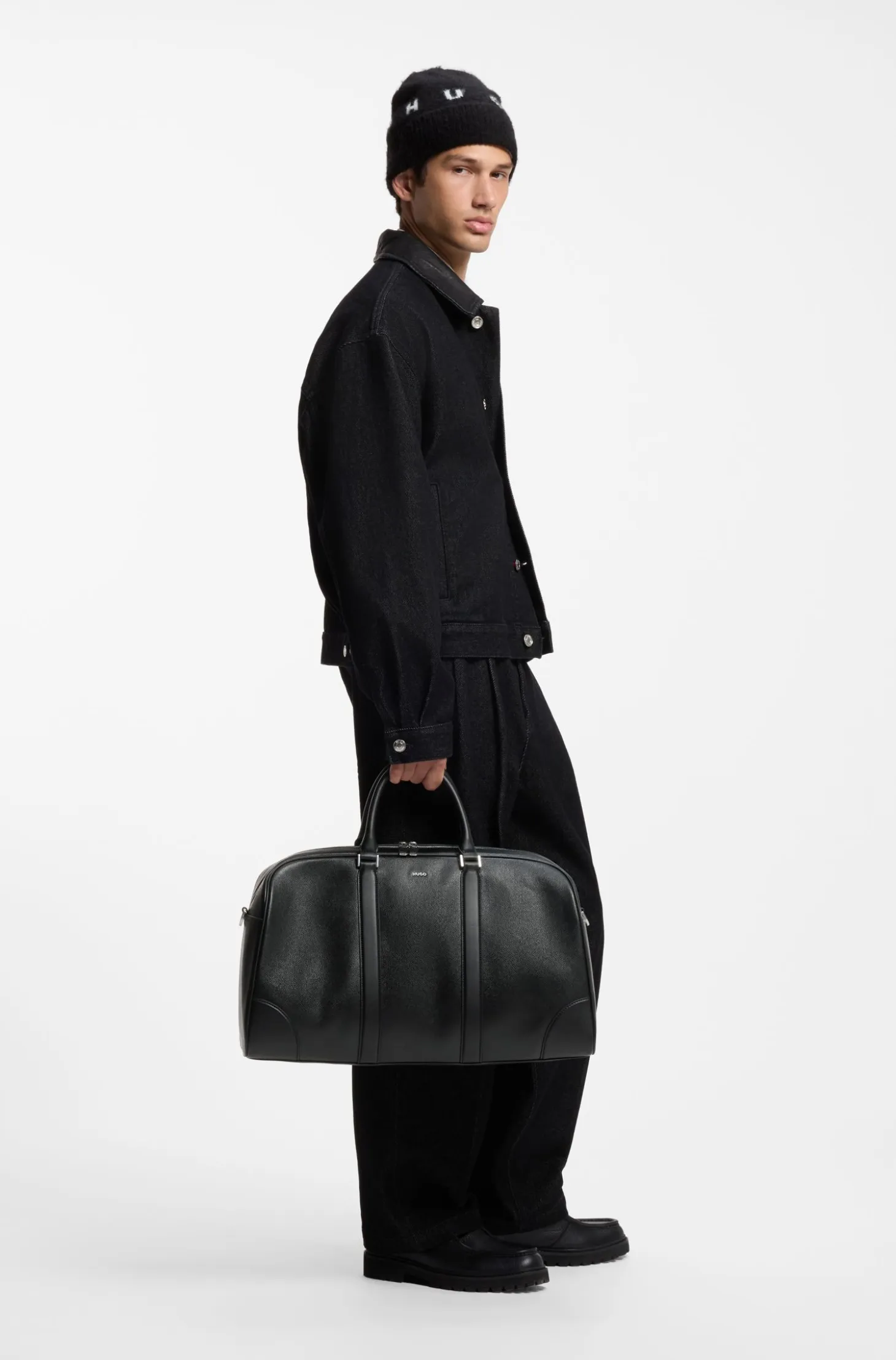 Holdall with silver-tone hardware