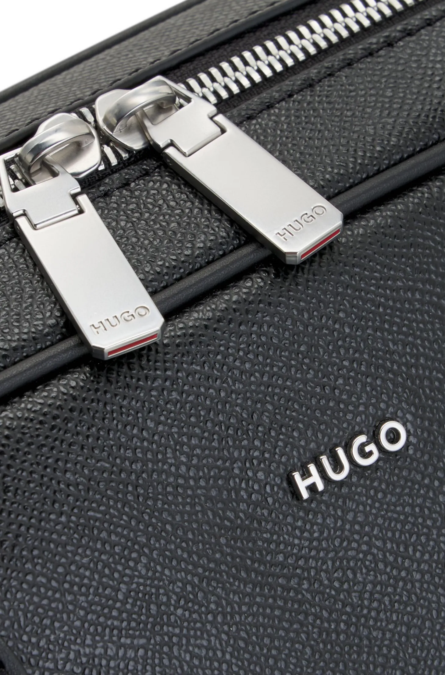 Holdall with silver-tone hardware