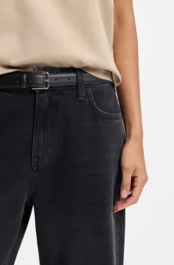 Italian-leather belt with pin buckle