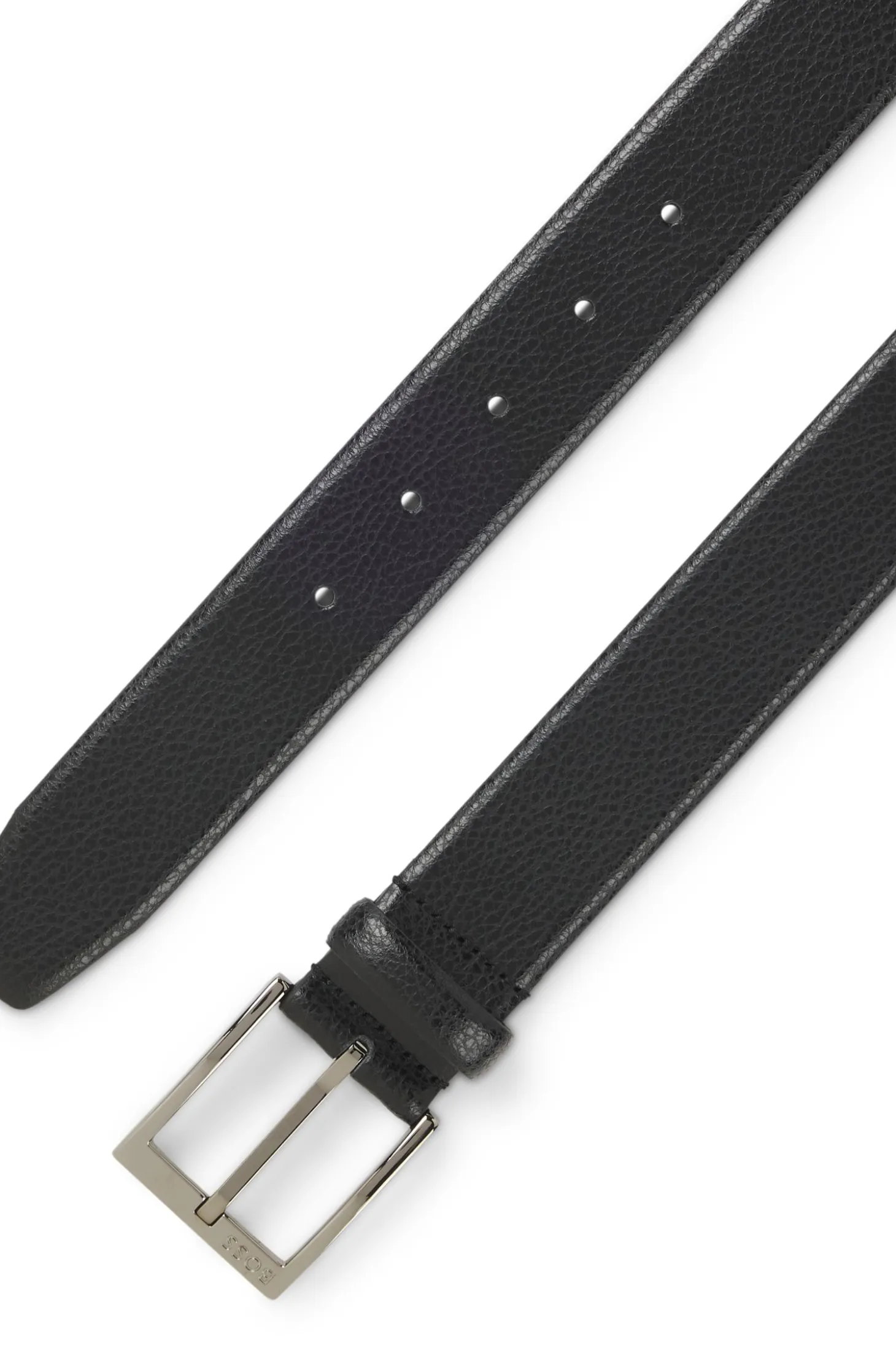 Italian-made belt in grained leather