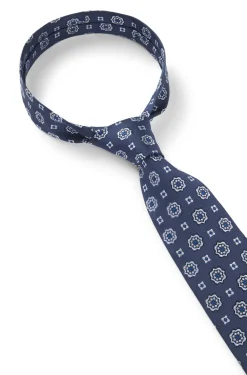 Jacquard-pattern tie in a silk blend