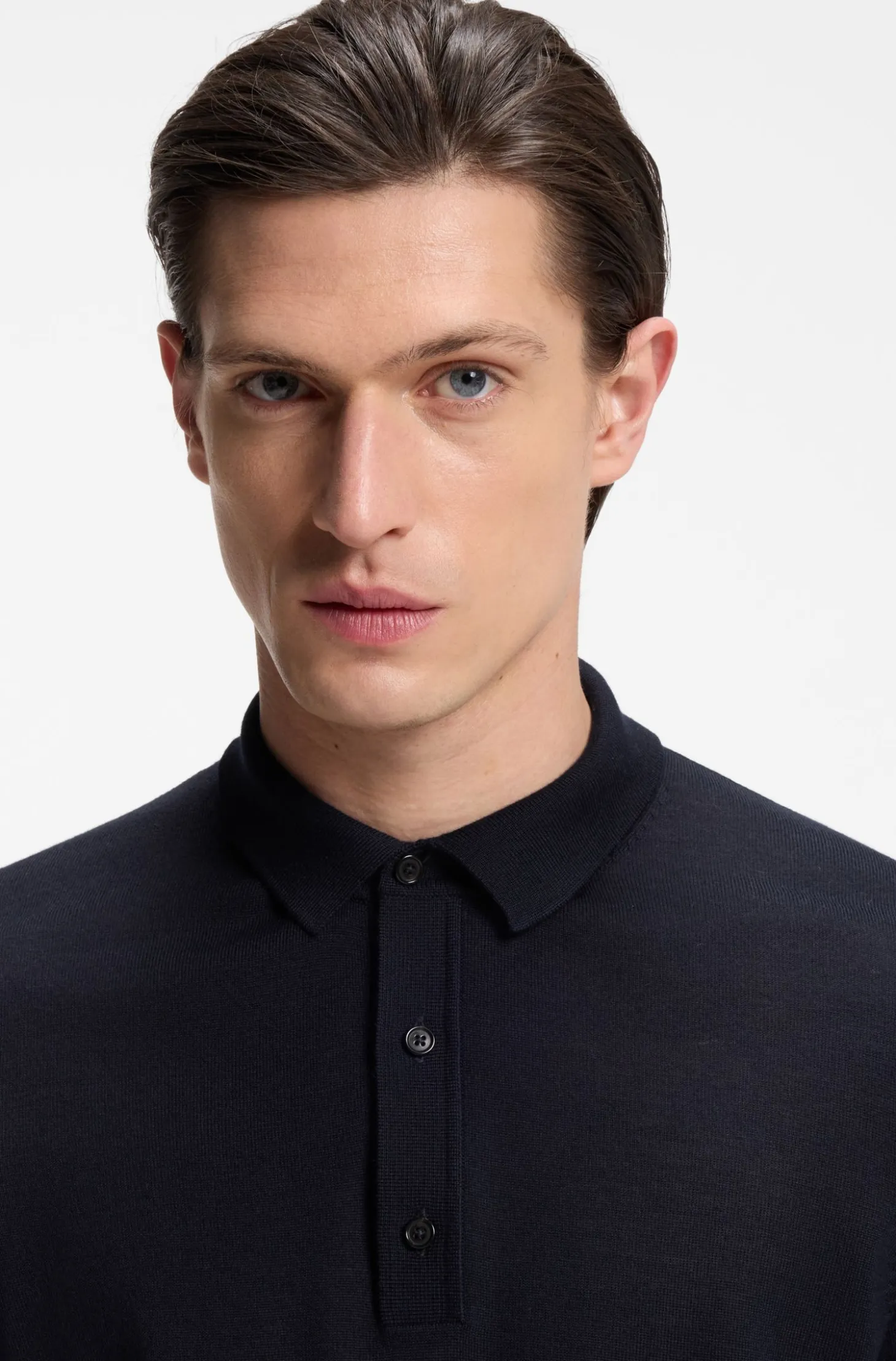 Knit polo in virgin wool