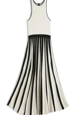 Knitted dress with two-tone pleated skirt
