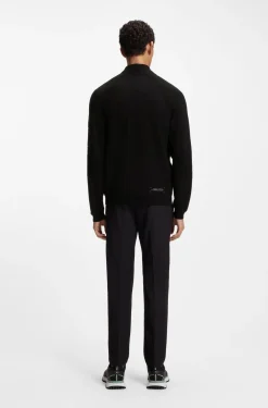 Knitted hybrid jacket with waffle fabric
