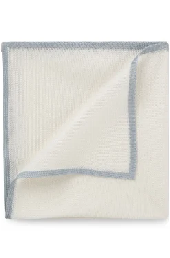 Knitted pocket square in Italian-made silk