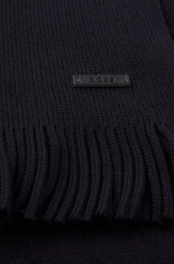Knitted scarf in virgin wool with logo detail