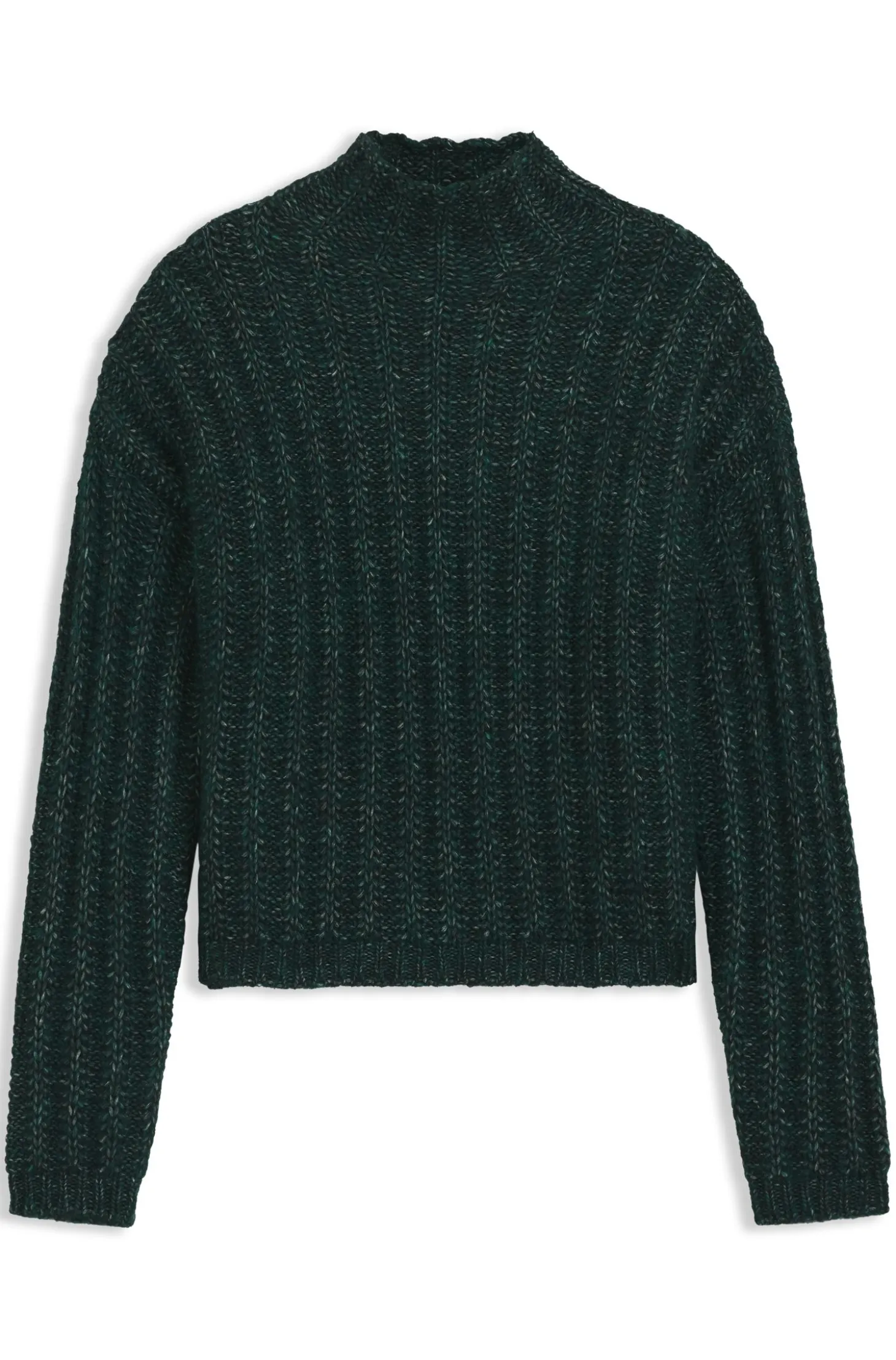 Knitted sweater with ribbed structure