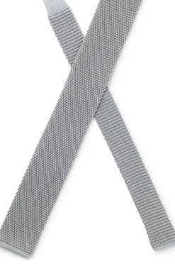 Knitted tie in silk